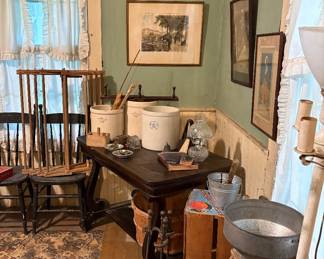 Antiques & Primitives
