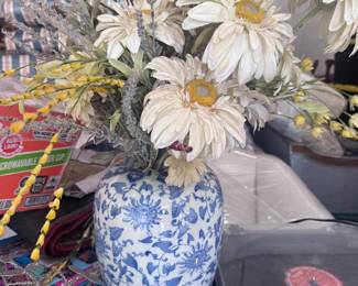 Floral arrangements 