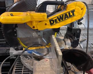 Miter saw