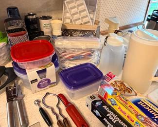 kitchen gadgets and tools