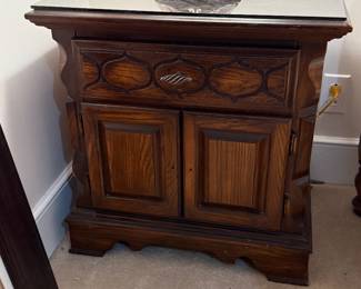 #22 Sumpter Cabinet Co. Side Table 24x17x24 $45.00 with glass top