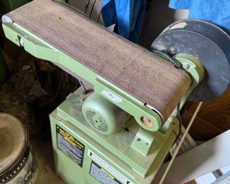 #1 Central Machinery 6" Belt & 9" disk sander #06852 $75.00