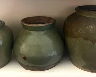 Chinese export ceramic pots