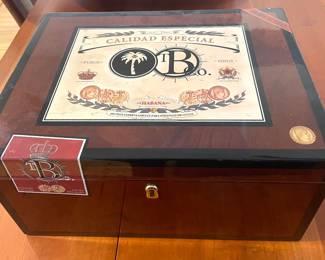 Bombay Humidor