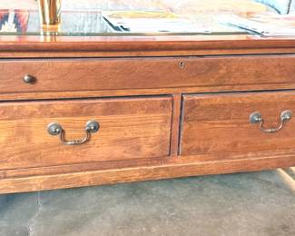 Coffee table with glass top for display items by Bob Timberlake (Lexington Furniture) .