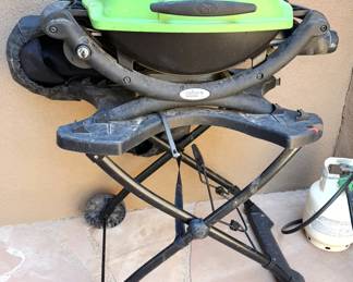 Weber portable natural gas grill