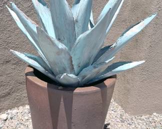 Planter pots