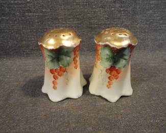 Rosenthal Versailles Salt & Pepper Set