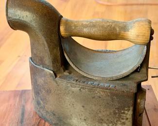 antique cast iron coal-burning clothes Charcoal Or Chimney iron