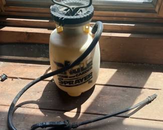 Eagle Home and Garden Sprayer 1.3gal