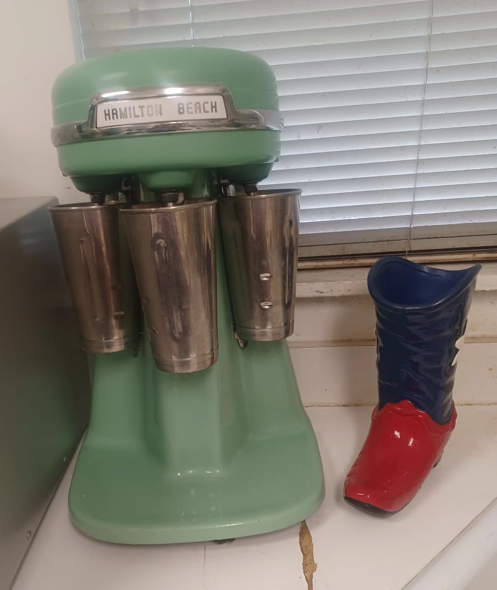 Hamiton Beach Milkshake Machine