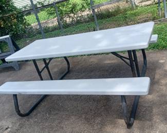 Lifetime 6" picnic table