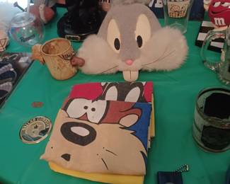 Looney tunes collectibles