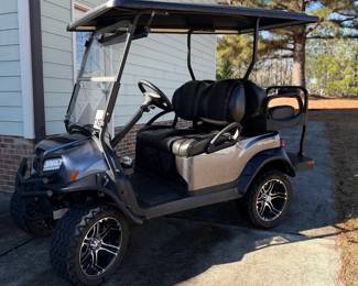 2021 Gas Golf Cart