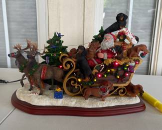 DANBURY MINT DACHSHUND SLEIGH LIGHTED DISPLAY