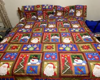 KING CHRISTMAS QUILT/SHAMS