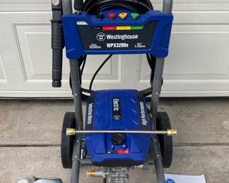 NEW ELECTRIC PRESSURE WASHER