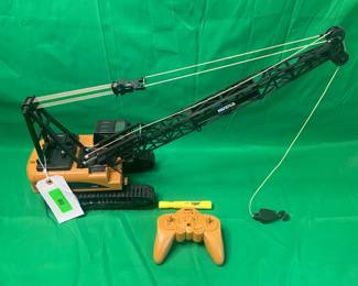 HUINA LARGE SCALE RC CRAWLER CRANE ( WORKING )