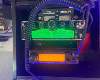 Ham Radio Equipment ( Kenwood/I-Com- Yaesu)