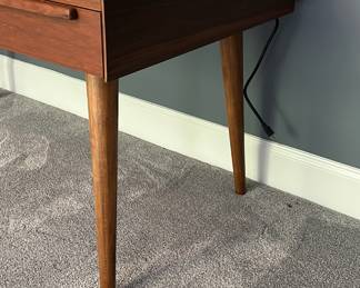 F55 - $650. Crate & Barrel "Tate" Desk. Measures 5' long x 30" deep x 30" tall. Solid Walnut & Walnut Veneer. Integrated Power Strip with 2 USBs and 2 - 3 prong outlets. Still on website. Excellent condition!