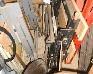 Work benches