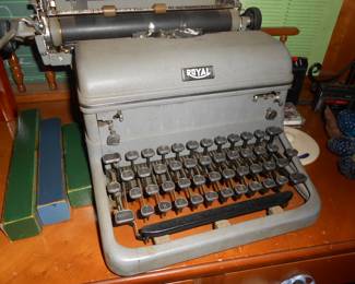 Vintage Royal Typewriter