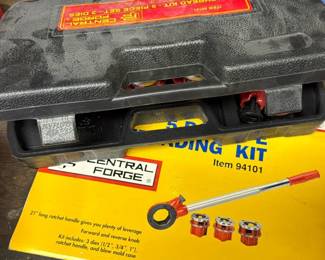 Threading Kit