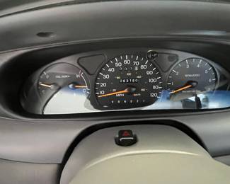 1996 Mercury Sable Instrument Cluster and Center Console