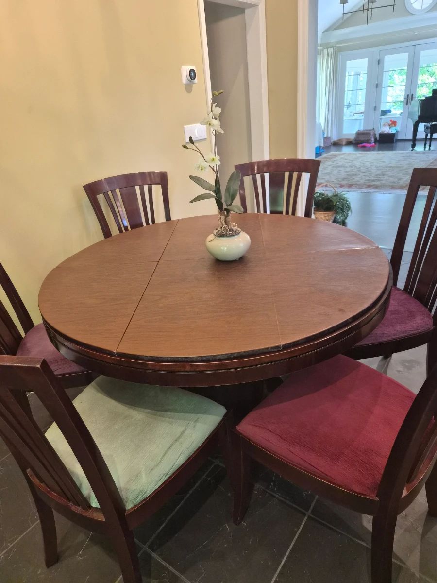 Stickley table and 6 chairs