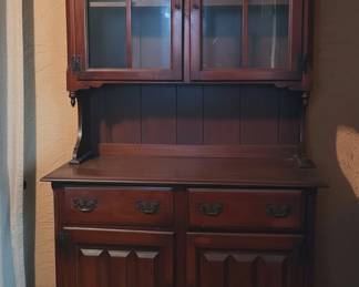 Vintage Kling Colonial China Hutch