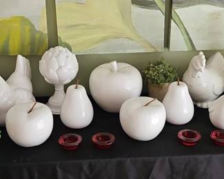 White ceramic farm animals and fruit decor