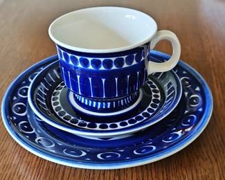 Arabia Finland Valencia, Piece Tea Set