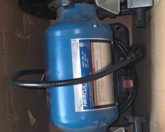 Hercules Bench grinder