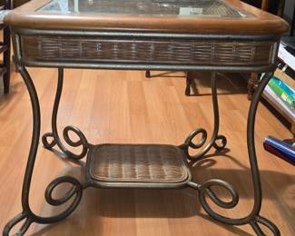 accent table