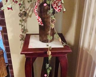 Fern stand