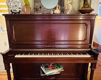 KNABE Piano