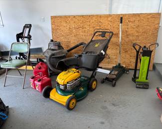 Lawnmower