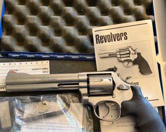 Smith and Wesson 357 revolver 