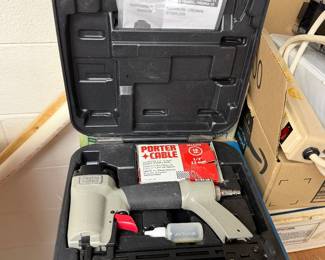 Porter and cable compressor air gun nailer