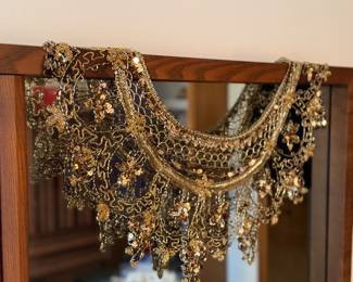 Gold beaded collar