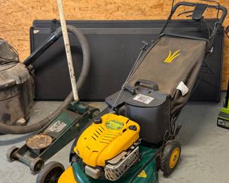Lawnmower