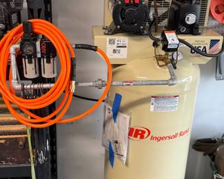 Air compressor 