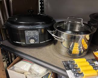 Crockpot and Dutch oven