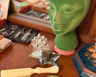 Antique brush and handheld mirror