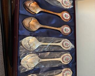 Silver plated teaspoons