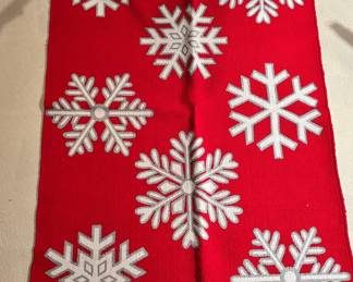Small throw rug