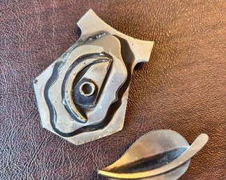 Silver jewelry 