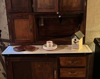 Hoosier cabinet
