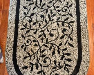 Throw rug 