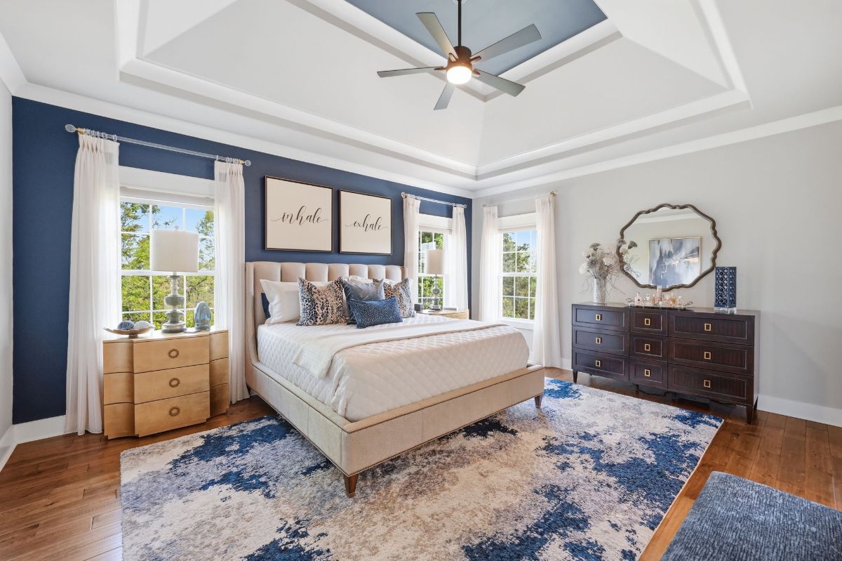 Beautiful king bed set